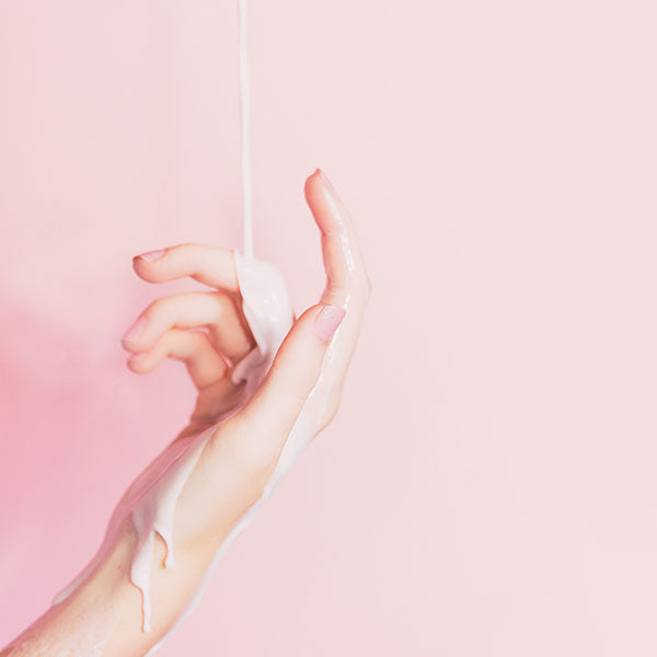 ¿Como interactúa el ácido hialurónico con tu ingrediente favorito?