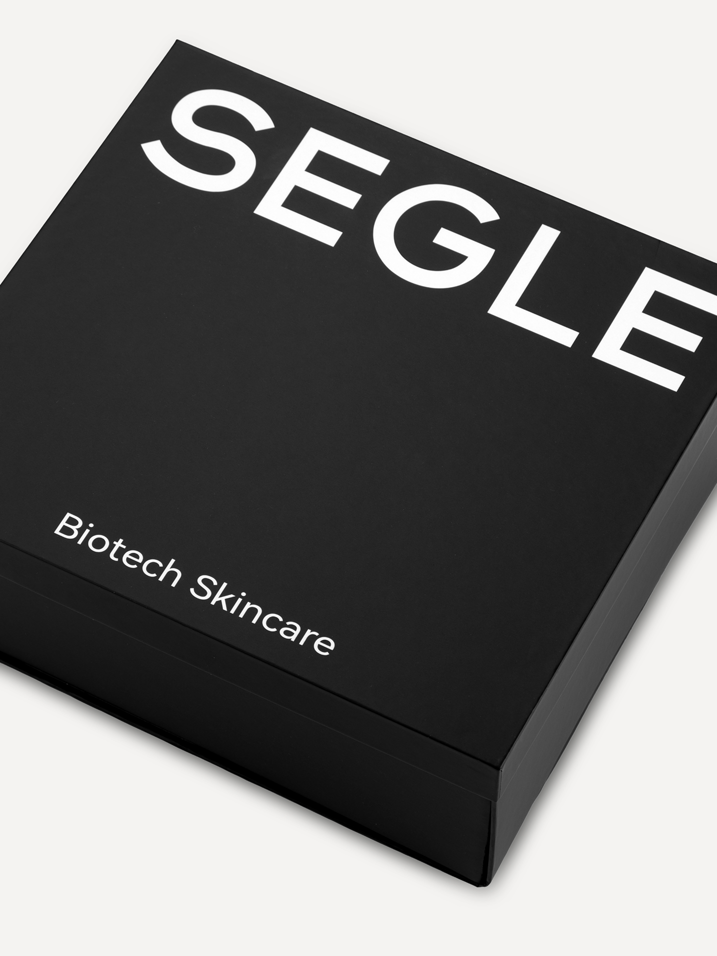 El regalo perfecto: cajas SEGLE de regalo para envolver la belleza con emoción